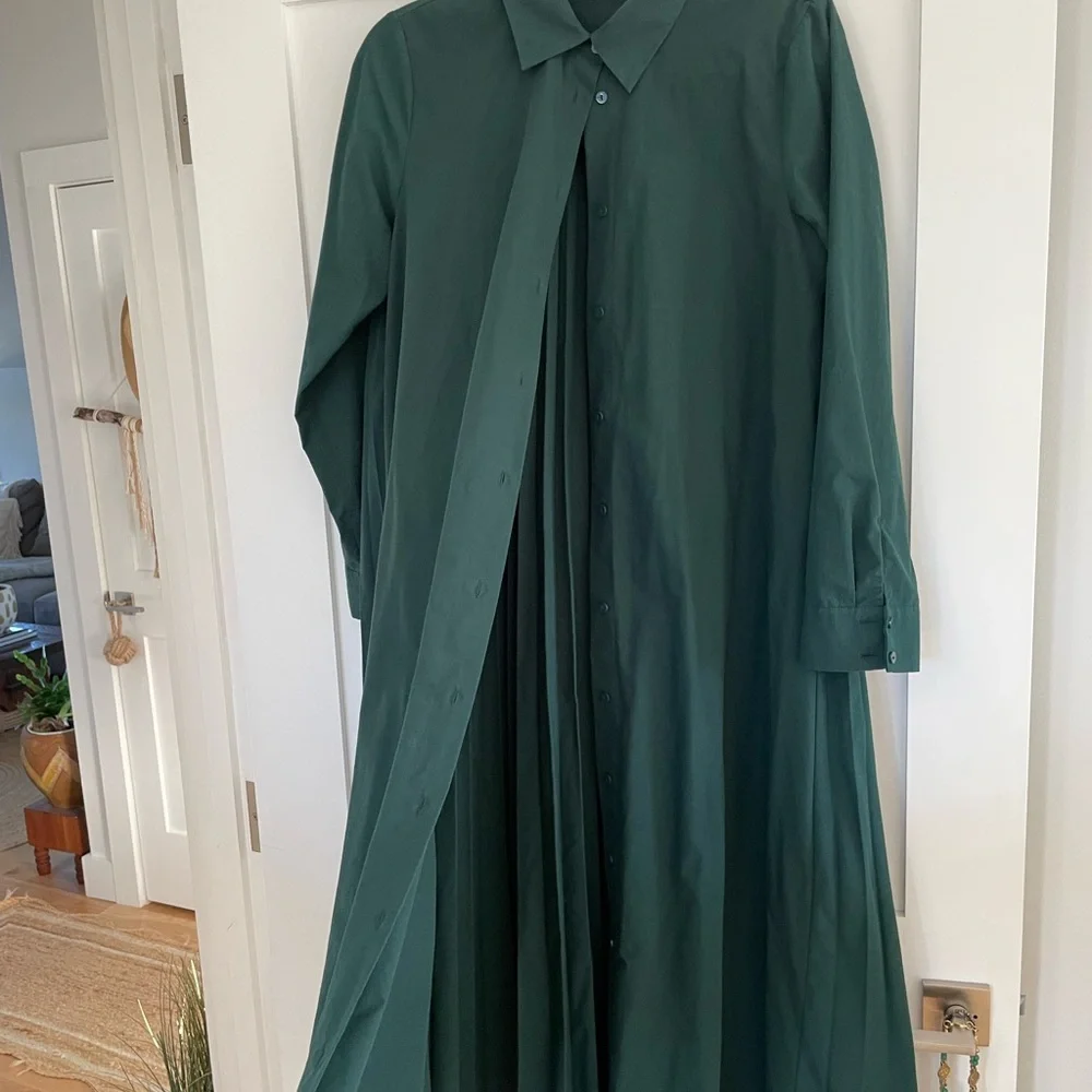 Zara Hunter Green Midi Pleated Dress - Picture 5 of 15